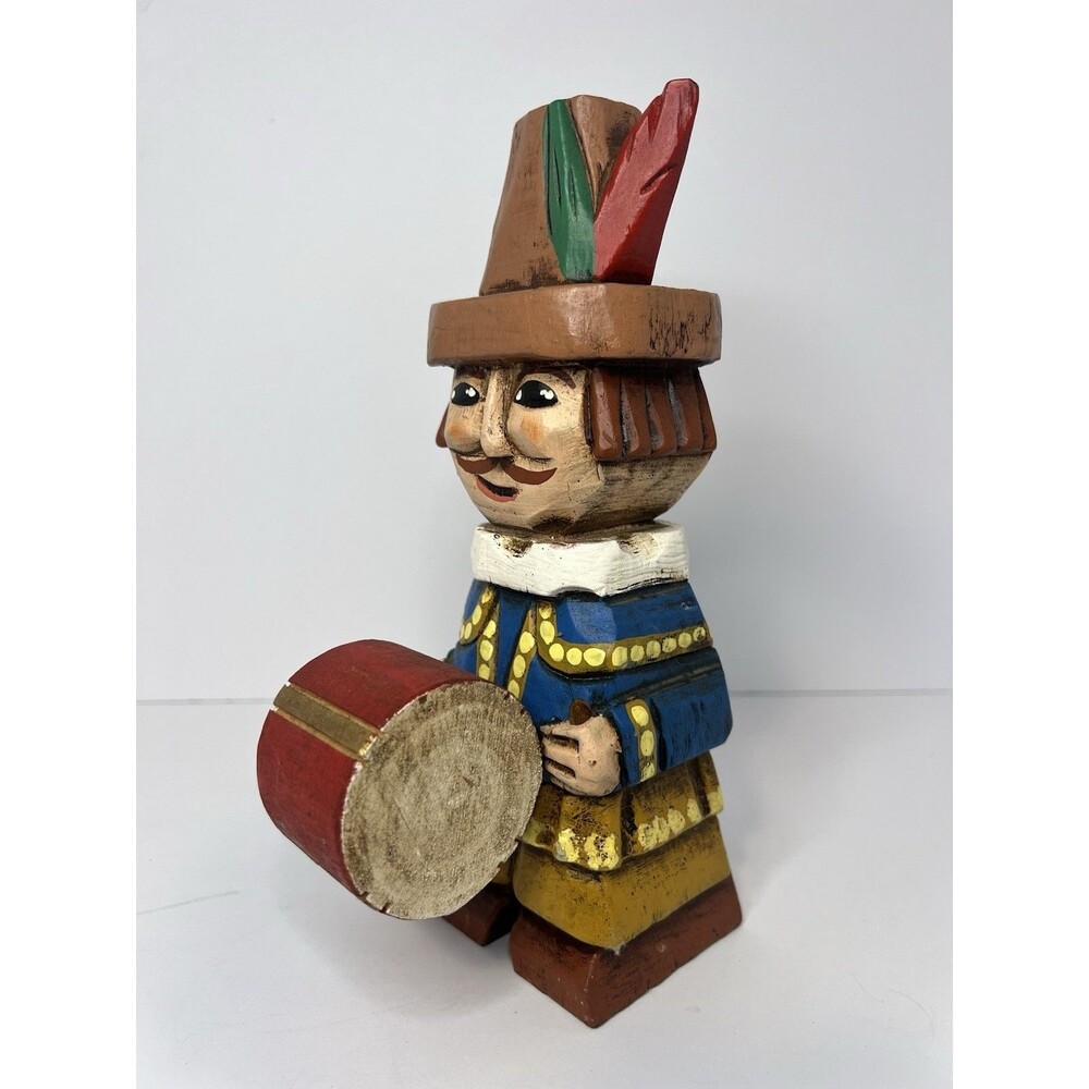 Hand-Carved Wooden Drummer Figurine – Vintage Folk Art Soldier with Drum.